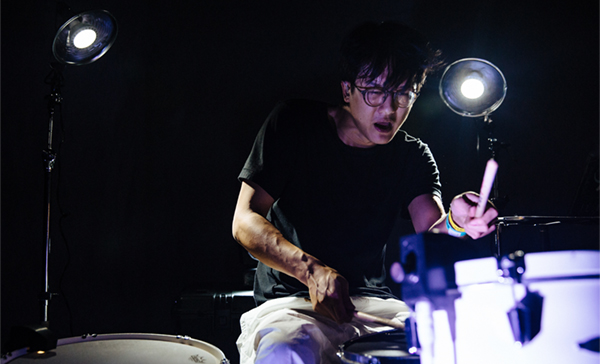 Ian Chang: 属