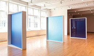 Liz Deschenes <span class="title-light">Gallery 4.1.1</span>